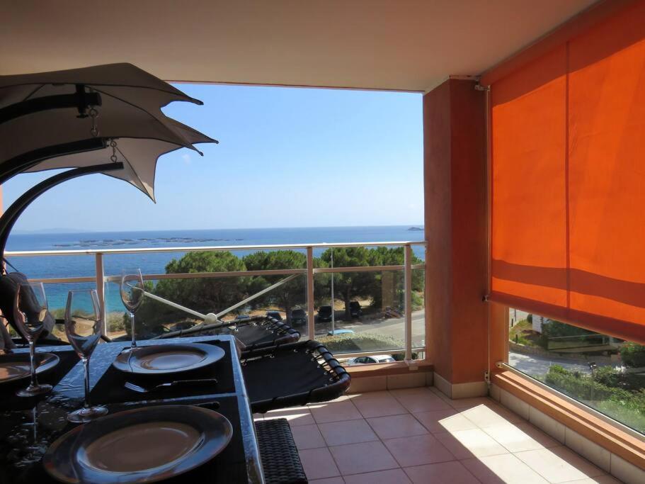 Bel App T2 En Bord De Mer Vue Sanquinaires Piscine 阿雅克肖 外观 照片