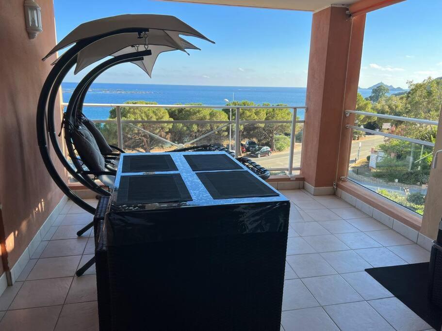 Bel App T2 En Bord De Mer Vue Sanquinaires Piscine 阿雅克肖 外观 照片