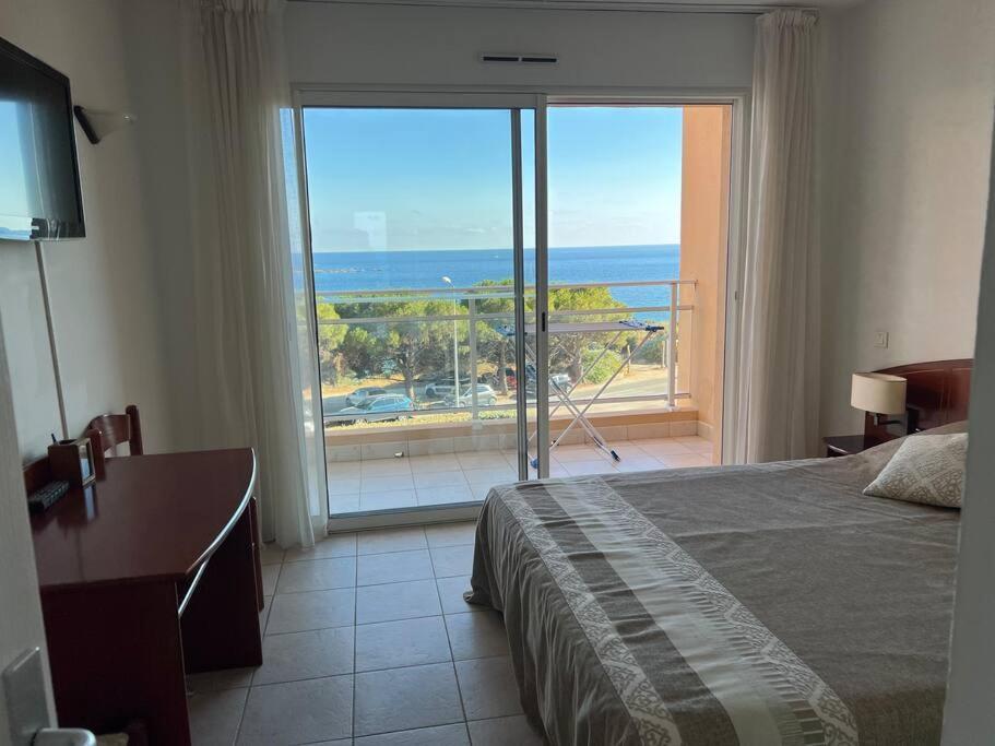 Bel App T2 En Bord De Mer Vue Sanquinaires Piscine 阿雅克肖 外观 照片